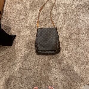 Louis Vuitton Monogram Musette Crossbody Bag